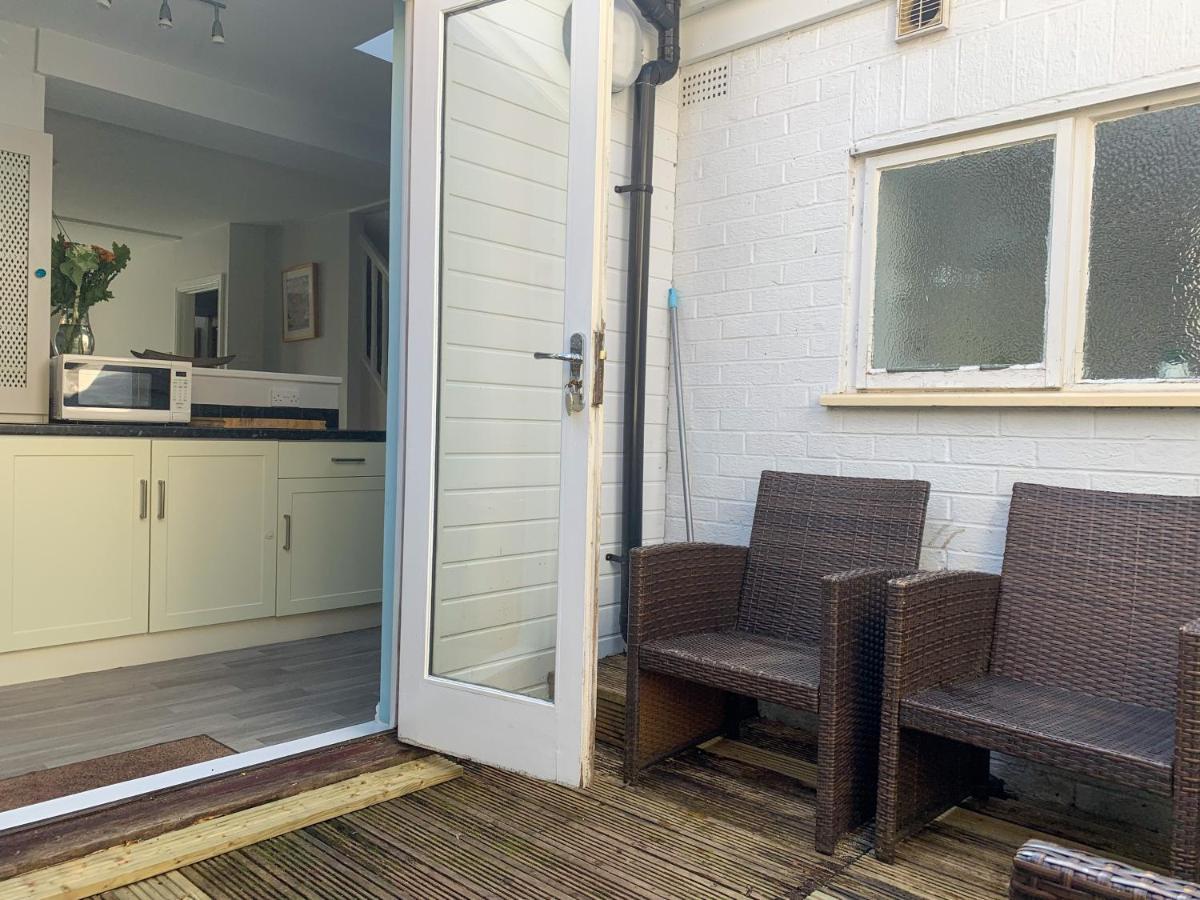Stay In The Heart Of York At The Hampden - Free Parking - York Holiday Home Экстерьер фото
